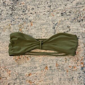 Hollister Bikini 💚